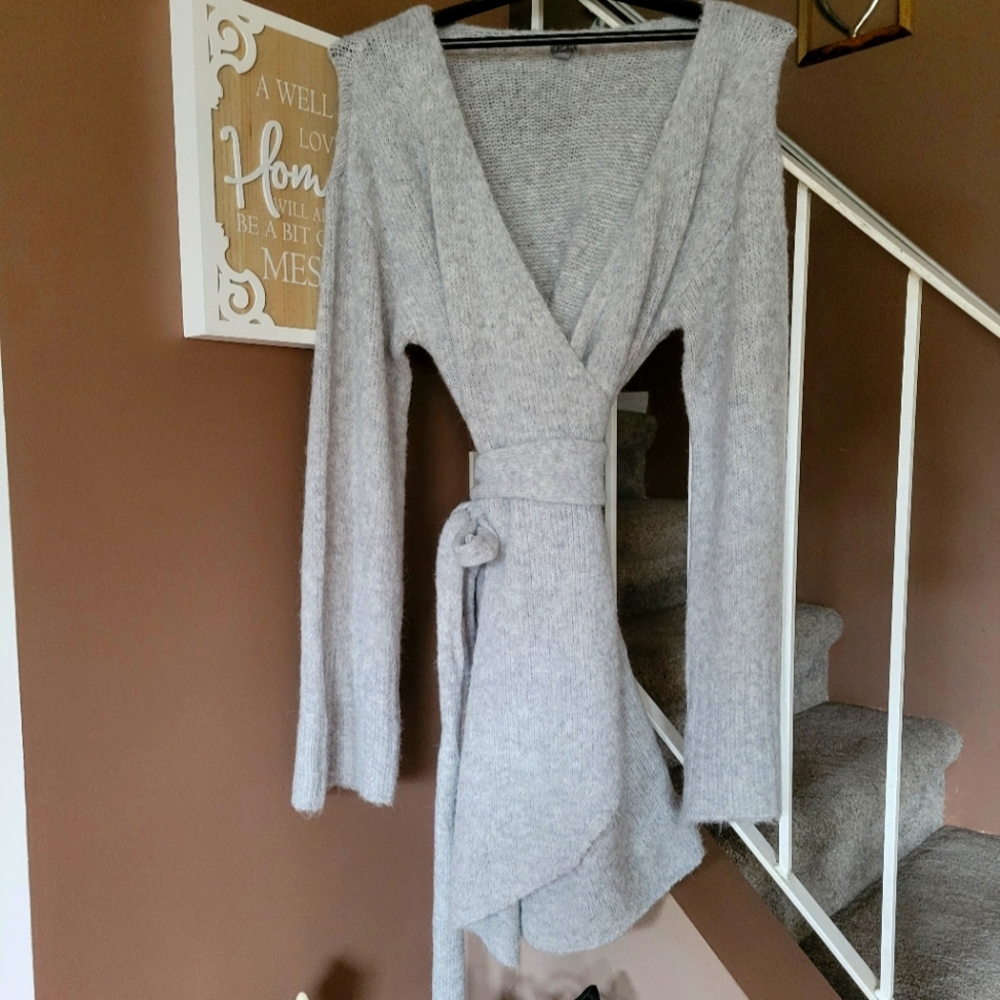 Elegant Gray Wrap Sweater